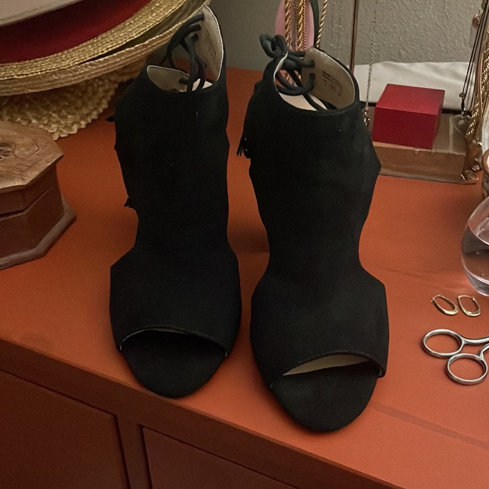 Call It Spring - image 3